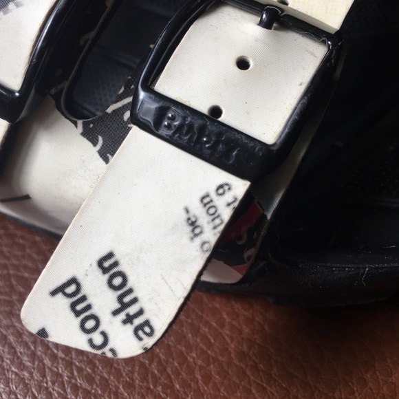 Birki’s by Birkenstock’s tri-strap sandals - Picture 2 of 6